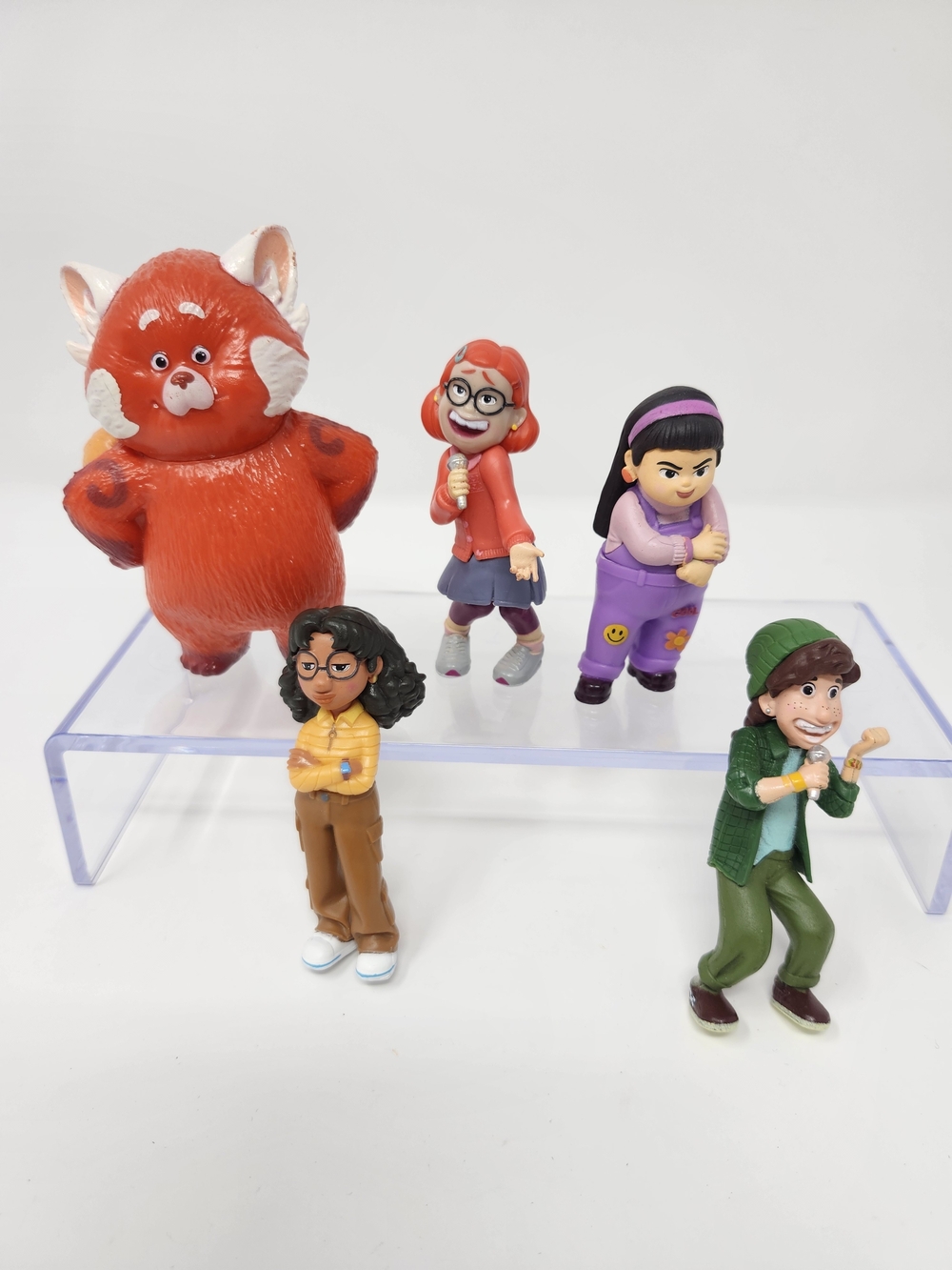 Disney Pixar Turning Red BFF Figure Set 5 Pc Just Play Mei Red Panda Abby Miriam